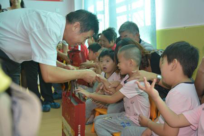 济南：安利志愿者走进济南启明星儿童康复中心